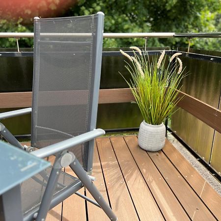 Peedy's luxuriöse 60m² Wohnung mit Balkonterrasse Stade Exterior foto