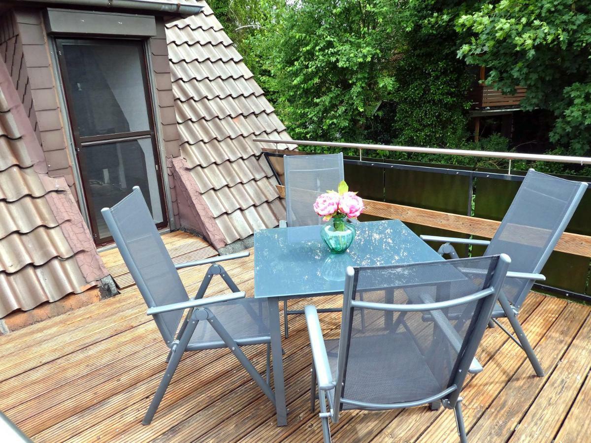 Peedy's luxuriöse 60m² Wohnung mit Balkonterrasse Stade Exterior foto